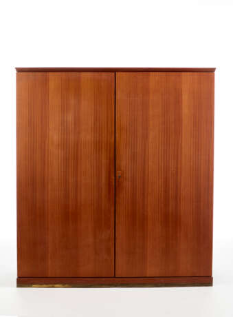 Gigiotti Zanini. Equipped wardrobe with two doors - Foto 1