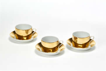 Tea set of three cups and three saucers of the series "Oro "
