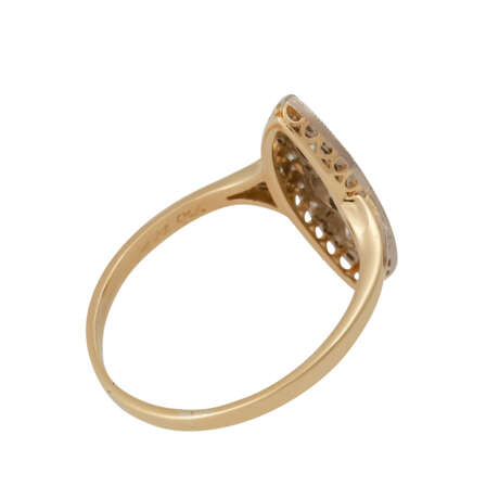 Ring im Stil des Art Déco mit Brillanten, zusammen ca. 0,6 ct, - фото 3