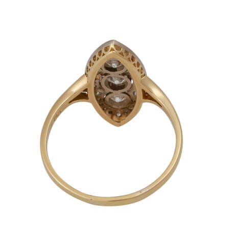 Ring im Stil des Art Déco mit Brillanten, zusammen ca. 0,6 ct, - photo 4