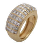 Ring mit 50 Prinzessdiamanten, zusammen ca. 2,5 ct, - Foto 5