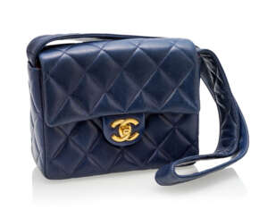 Chanel - Kleine Vintage Flap Bag in Blau