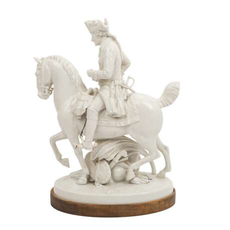 AELTESTE VOLKSTEDTER PORZELLANMANUFAKTUR, Porzellan Figurengruppe “Fridrich der Große zu Pferde“ - Foto 3