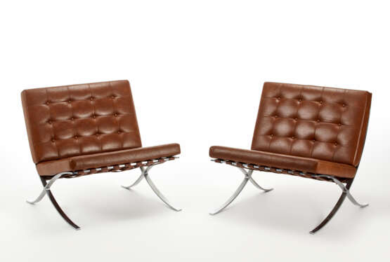 Ludwig Mies van der Rohe. Two armchairs model "Barcelona" - Foto 1