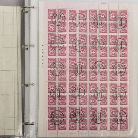 DDR, sehr spannendes Bogenkonvolut, ca. 90 Stück ex 1981/83, - photo 2