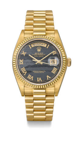 ROLEX A VERY FINE AND RARE 18K GOLD AUTOMATIC WRISTWATCH WIT... - Foto 2