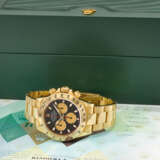 ROLEX A VERY FINE AND RARE 18K GOLD AUTOMATIC CHRONOGRAPH WR... - photo 1