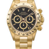 ROLEX A VERY FINE AND RARE 18K GOLD AUTOMATIC CHRONOGRAPH WR... - photo 1