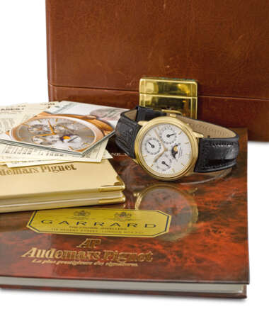 Audemars Piguet A fine 18K gold automatic perpetual calendar... - photo 1
