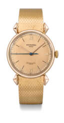 Patek Philippe A very rare and highly attractive 18K pink go...