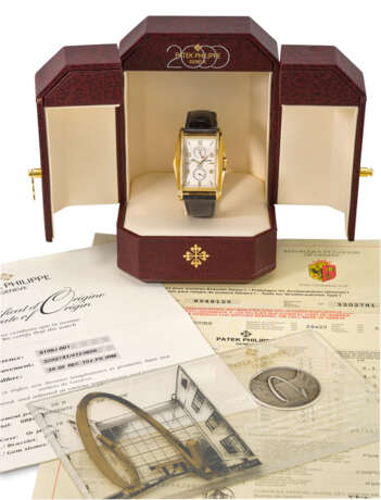 Patek Philippe A very fine and rare 18K gold limited edition... - Foto 1