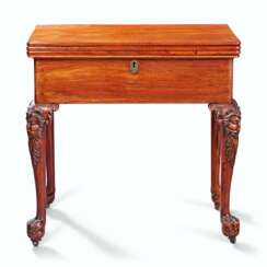 A CHINESE EXPORT ROSEWOOD HARLEQUIN TABLE
