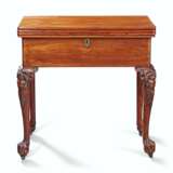 A CHINESE EXPORT ROSEWOOD HARLEQUIN TABLE - Foto 1