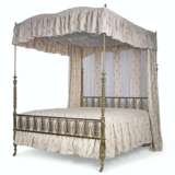 A CONTINENTAL LACQUERED-BRASS BED - фото 1