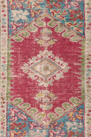 A GROUP OF FOUR GHIORDES CARPETS - photo 7