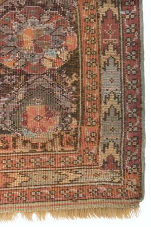 A GROUP OF FOUR GHIORDES CARPETS - фото 15