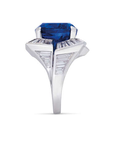 Meister. SAPPHIRE AND DIAMOND RING, MEISTER - photo 4