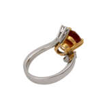 Ring mit oval facettiertem Citrin und 2 Brillanten, zusammen ca. 0,18 ct, - фото 3