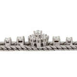 Armband mit 21 Brillanten, zusammen ca. 2,07 ct (punziert) - Foto 6