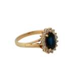 Ring mit Saphir ca. 1,7 ct, umrahmt von 16 Brillanten - Foto 1