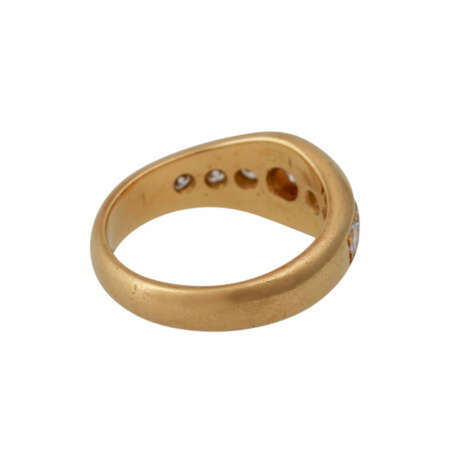 Bandring mit 7 Brillanten zusammen ca. 1,0 ct, - photo 3