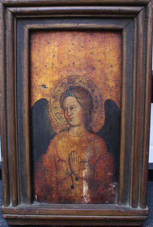 Giovanni Bonsi (active around 1370)-school, Gold-ground panel of a praying angel with halo and dark wings - Foto 1