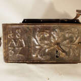 Large iron lock in rectangular shape, with pear shape ending and handgrip - photo 1