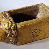 Italian water basin in rectangular shape with lion head with open mouth in naturalistic manner - фото 2