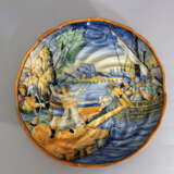 Urbino ceramic dish on integrated central bowed foot - photo 1