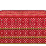 Louis Vuitton. A LIMITED EDITION RED & WHITE MONOGRAM COURRIER 90 TRUNK BY ... - фото 4