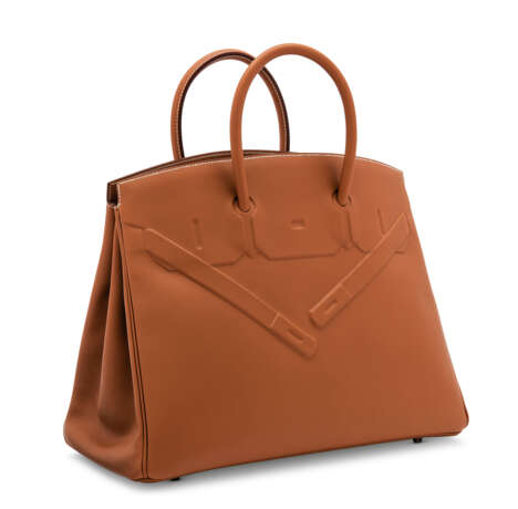 Hermes. A LIMITED EDITION GOLD EVERCALF LEATHER SHADOW BIRKIN 35 WIT... - photo 2