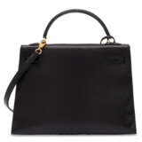 Hermes. A SHINY BLACK NILOTICUS LIZARD KELLY 32 WITH GOLD HARDWARE - photo 3