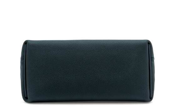 Hermes. A LIMITED EDITION VERT ROUSSEAU TOGO LEATHER & MATTE ALLIGAT... - Foto 4