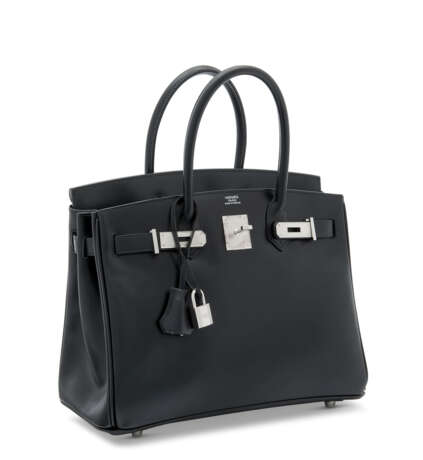 Hermes. A LIMITED EDITION BLACK CALF BOX LEATHER BIRKIN 30 WITH GUIL... - Foto 2
