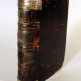 Dutch tortoishell box in shape of a book, one lid with silver lock and hinges - фото 3