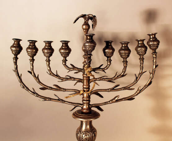 Polish Hanukkah lamp on quadratic base with richly shaped column, chased with flower decorations - фото 2