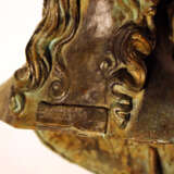 Large bronze bust of Elena on integrated round base - фото 3