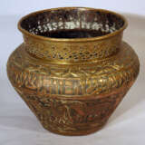 Middle Eastern Jewish brass pot - photo 2