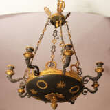 An Empire chandelier in bowl shape with 8 scrolled branches and fluted spouts - photo 1