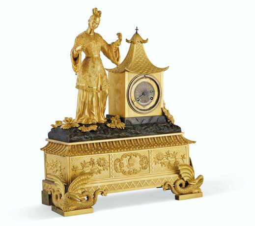 A LOUIS PHILIPPE ORMOLU AND PATINATED-BRONZE MANTEL CLOCK - photo 1