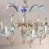 Venetian chandelier in blossom shape with 8 branches in S shape with wide tazzas and flower rings - фото 3