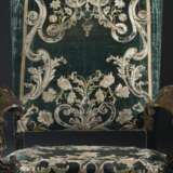 A NORTH ITALIAN MOTHER-OF-PEARL INLAID GREEN, GILT AND POLYC... - photo 2