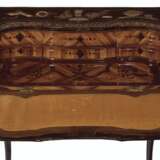 A LOUIS XV ORMOLU-MOUNTED CHINESE COROMANDEL LACQUER AND VER... - photo 3