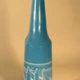 Salvador Dalí (1904-1989), Surrealistic glass bottle in blue colour with Dali still life - photo 1