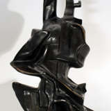 Cubistic bronze sculpture of a violinist - photo 1