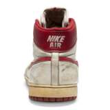 Air Ship, MJ Player Exclusive, Game-Worn Sneaker - photo 6