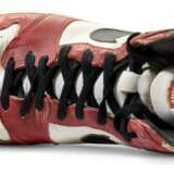 Air Jordan 1 High "'Shattered Backboard' Origin Story," Game-Worn Signed Sneaker - photo 9