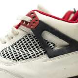 Air Jordan 4 “Fire Red,” Player Exclusive, Game-Worn Signed Sneaker - Foto 14