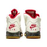 Air Jordan 5 “Fire Red,” Player Exclusive Sneaker - фото 12