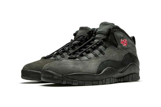 Air Jordan 10 “Shadow,” Player Exclusive Sneaker - фото 1
